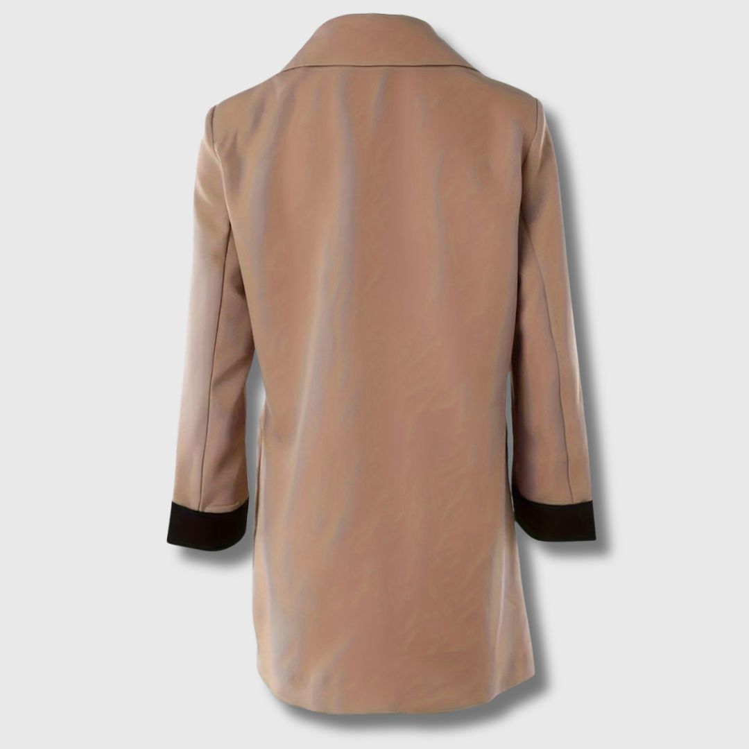 Giselle™ – Stijlvolle Klassieke Blazer